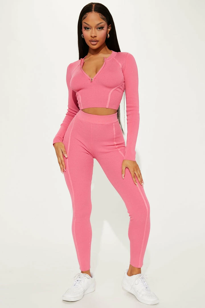 Fashion Nova The Headliner Legging Set - Pink Legging Sets