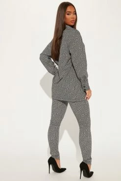 Fashion Nova Legging Sets Check Her Out Legging Set - Black/Grey