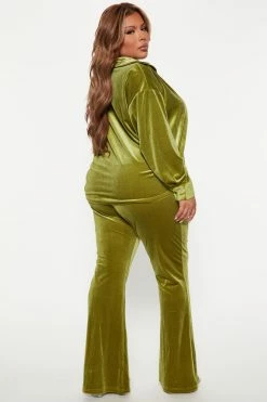 Fashion Nova Viviana Velvet Pant Set - Chartreuse