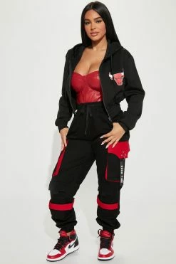 Fashion Nova Bulls Cropped Zip Hoodie - Black Matching Separates