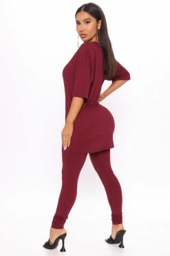 Fashion Nova Weekend Vibes Legging Set - Wine