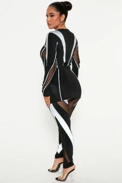 Fashion Nova Distinct Feelings Mesh Legging Set - Black/Grey