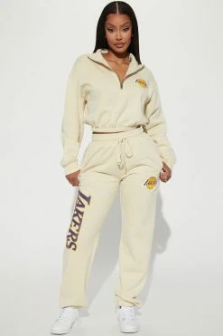 Fashion Nova Lakers VIP Jogger - Khaki