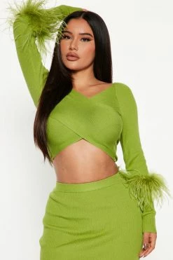 Fashion Nova High Maintenance Feather Skirt Set - Green