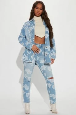 Fashion Nova Coming Up Roses Mom Jeans - Light Blue Wash