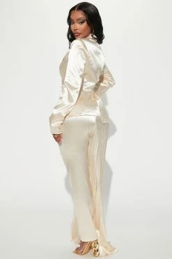 Fashion Nova Bella Blazer Pant Set - Cream Wide Leg Sets