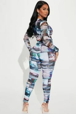 Fashion Nova Off To Race Legging Set - Multi Color