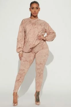 Fashion Nova Here With Chelsea Legging Set - Mauve