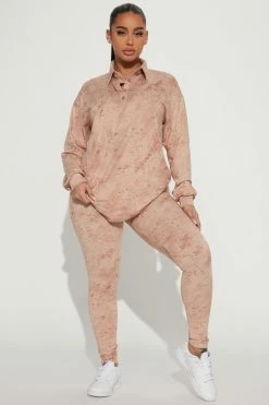 Fashion Nova Chelsea Vibes Legging Set - Taupe