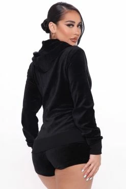 Fashion Nova The OG Trendsetter Velour Short Set - Black Sweatshirt Sets
