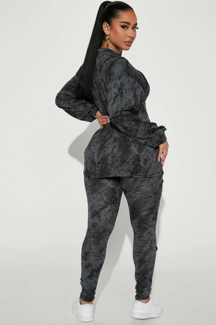 Fashion Nova Legging Sets Here With Chelsea Legging Set - Black