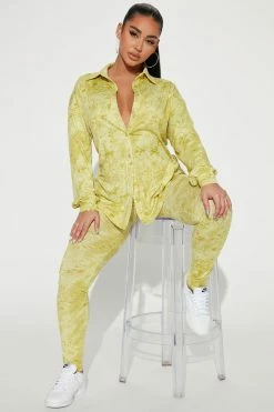 Fashion Nova Legging Sets Chelsea Is Here Legging Set - Lime