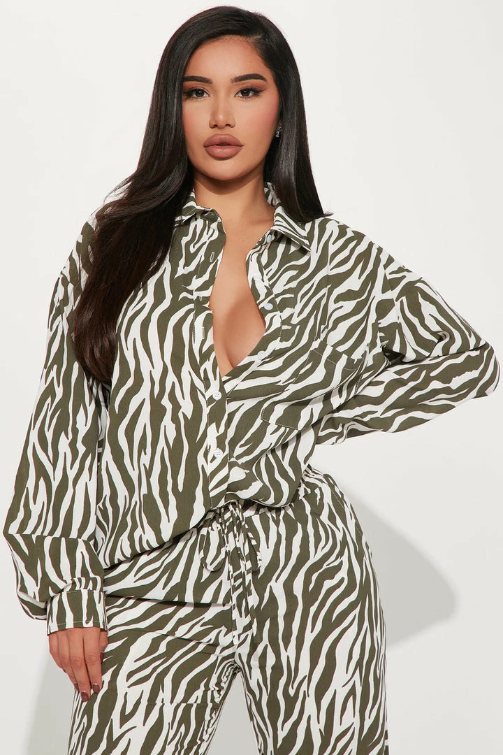Fashion Nova Wide Leg Sets She' S A Beast Zebra Pant Set - Olive/combo