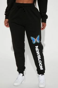 Fashion Nova Matching Separates New Bloom Butterfly Jogger Pant - Black