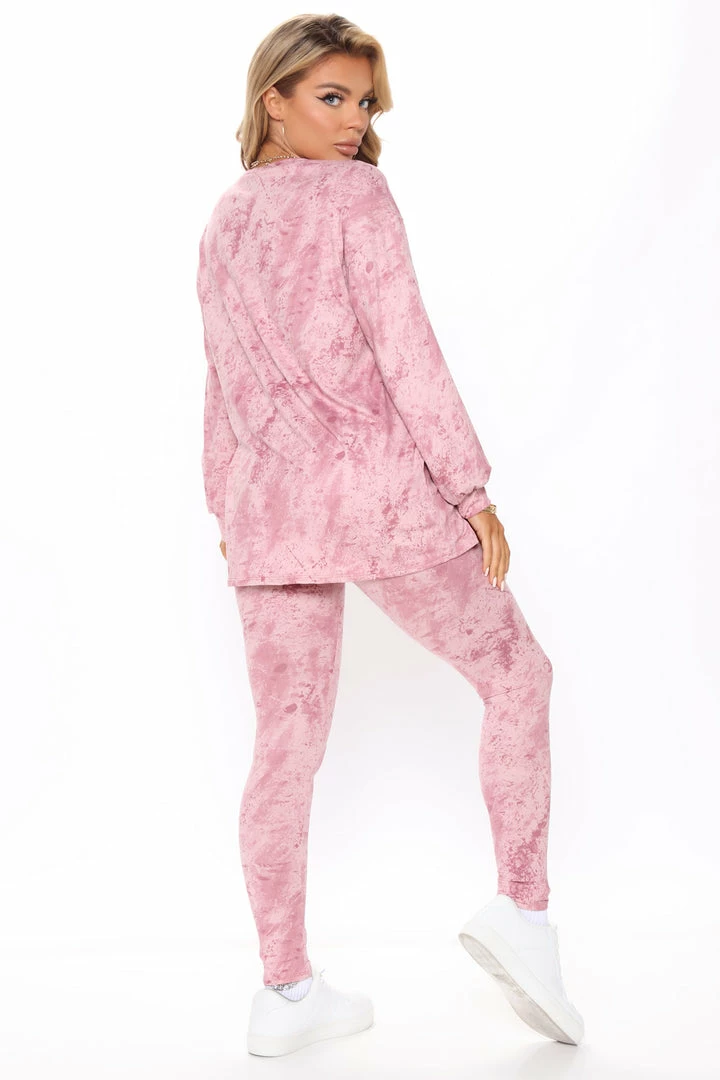 Fashion Nova Chillin Legging Set - Mauve